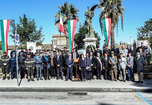 Consegnata piastrina di un caduto in guerra, per la festa dell’Unità nazionale e Forze armate